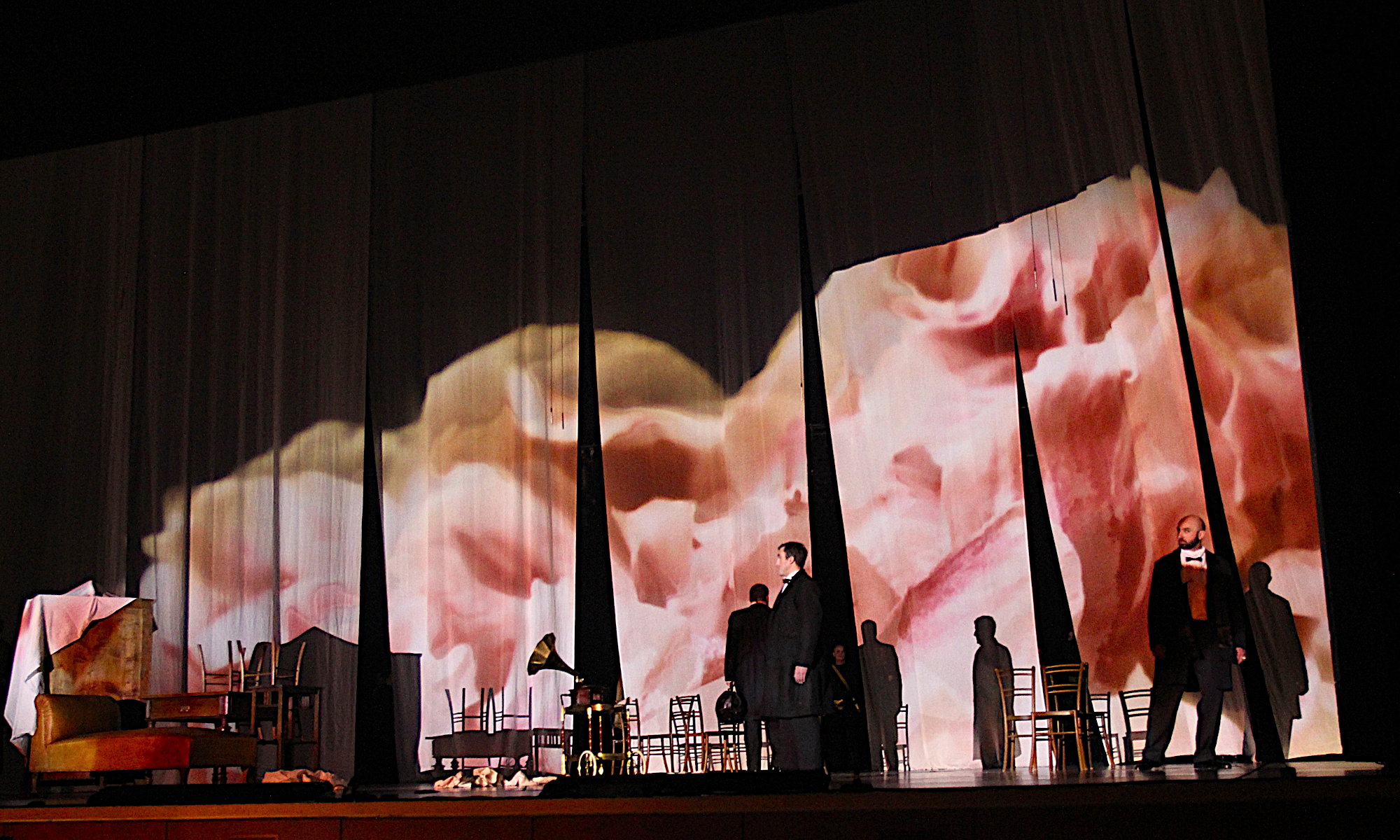 2025 - La Traviata - die Hinterbliebenen - Dottore Grenvil, Alfredo, Giorgo